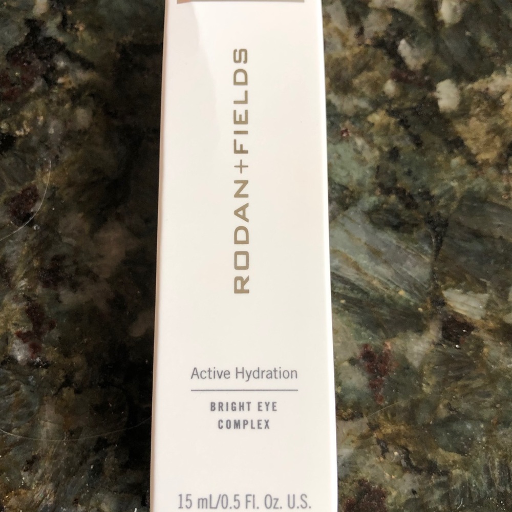 R&F Eye Brightening complex cream